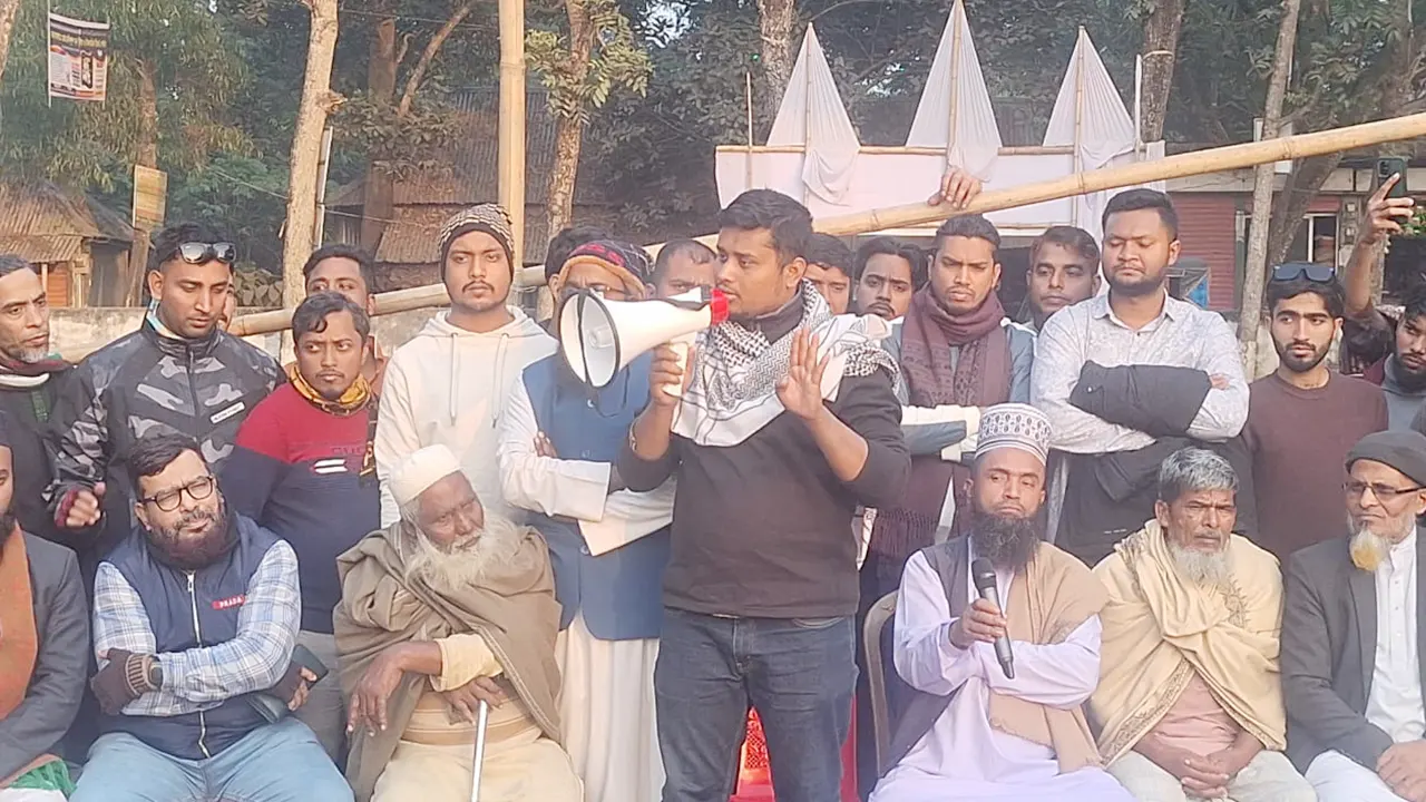 গণভোটের পরীক্ষায় আপনারা ‘হ্যাঁ’ ভোট দেবেন : হাসনাত আব্দুল্লাহ