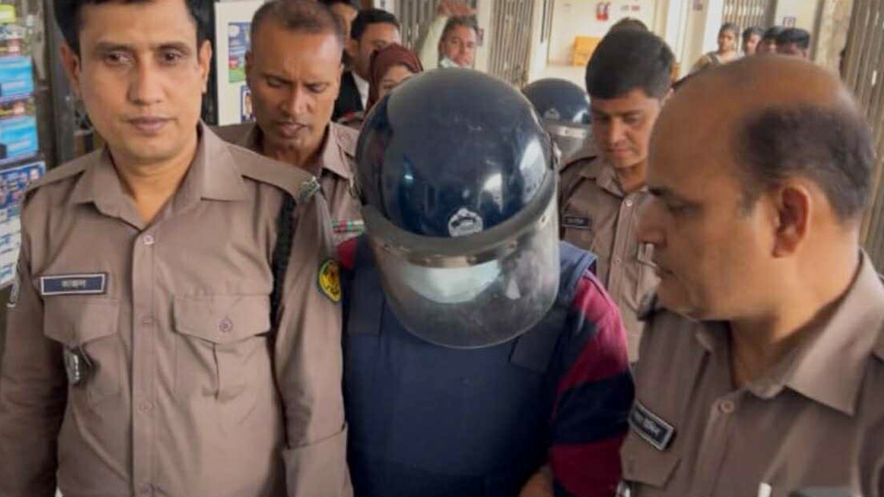 বিমানের এমডি সাফিকুরসহ ৪ জন কারাগারে