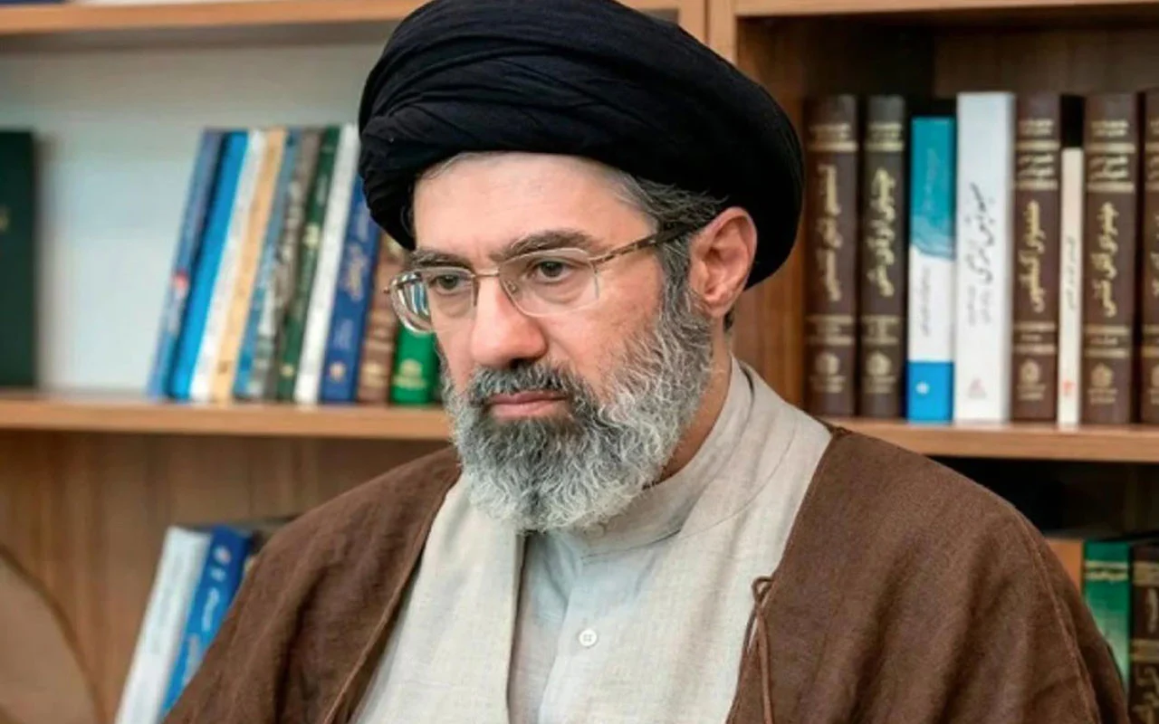 আহত মোজতবা খামেনির স্বাস্থ্য নিয়ে মুখ খুলল যুক্তরাষ্ট্র ও ইরান