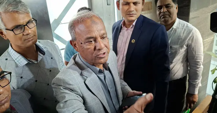 সবাই খাস দিলে দোয়া করলে হাদি অবশ্যই ফিরবে: স্বরাষ্ট্র উপদেষ্টা