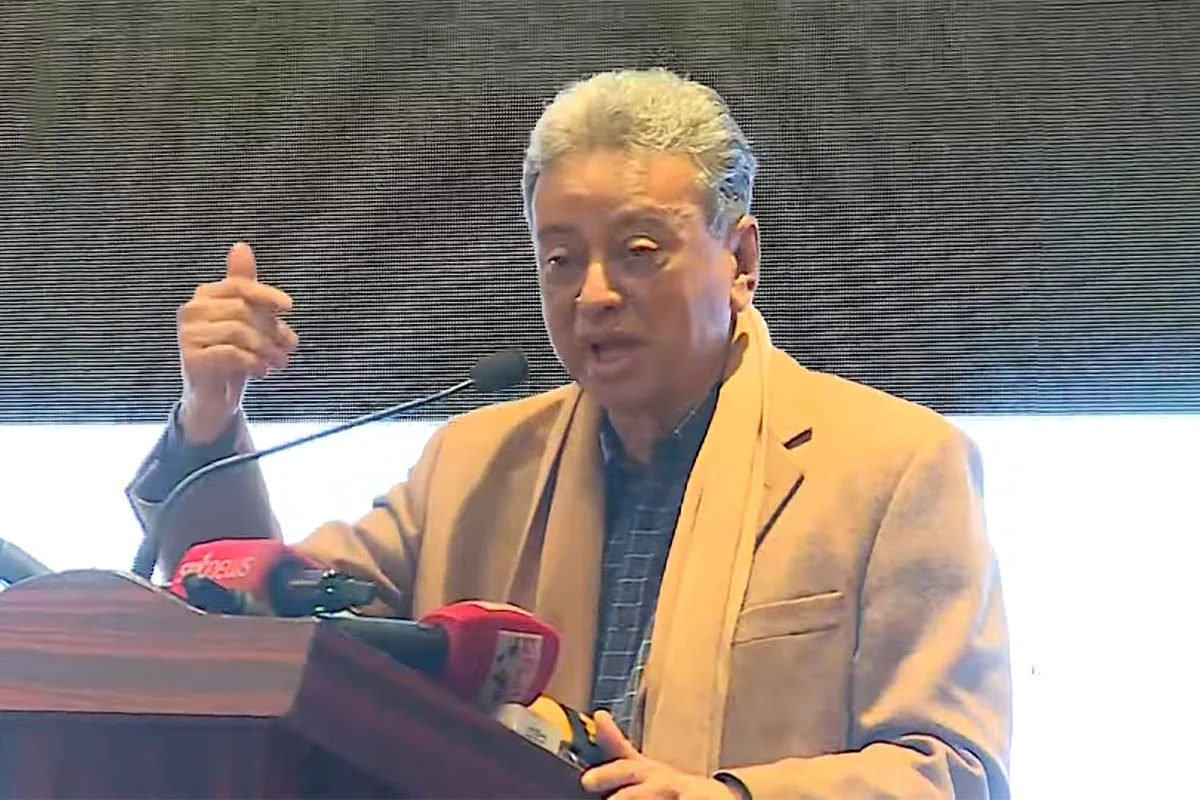 তারেক রহমানের হাতে গণতন্ত্র ও উন্নয়নের দায়িত্ব তুলে দিয়েছেন বেগম জিয়া : আমীর খসরু