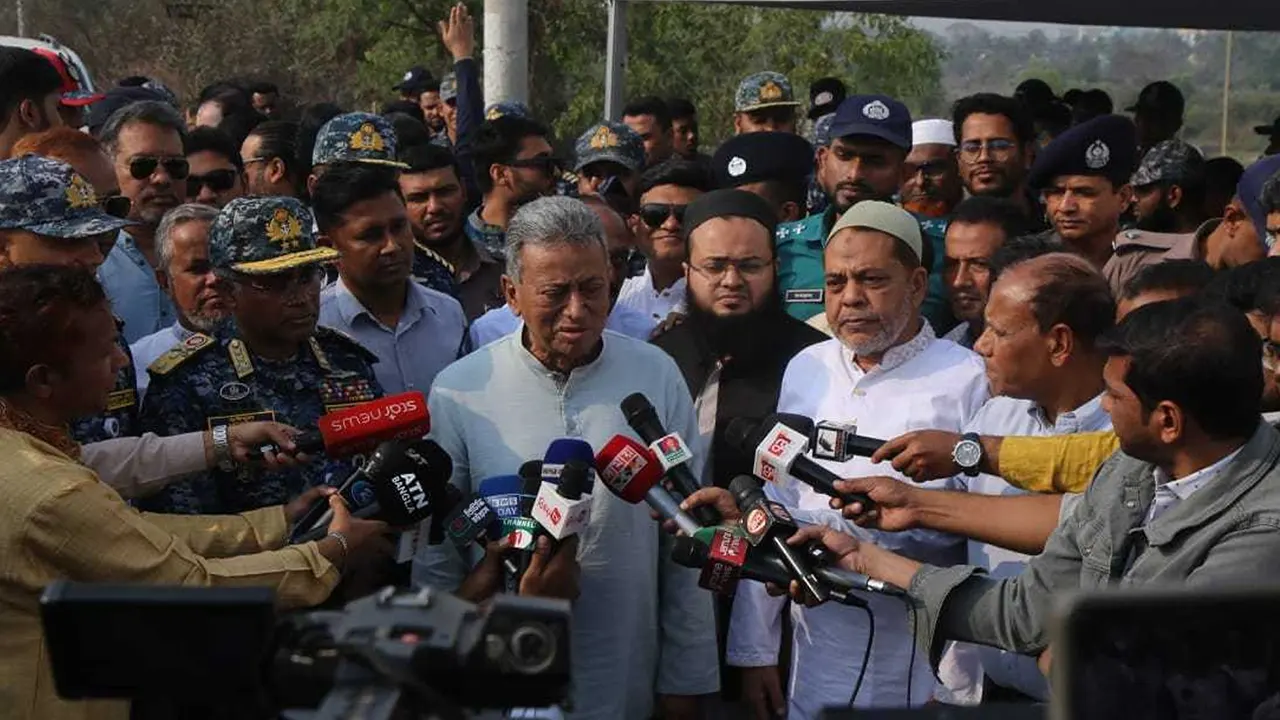 দেশের অর্থনীতি পুনরুদ্ধারে ট্যাক্স বাড়াতে হবে : অর্থমন্ত্রী