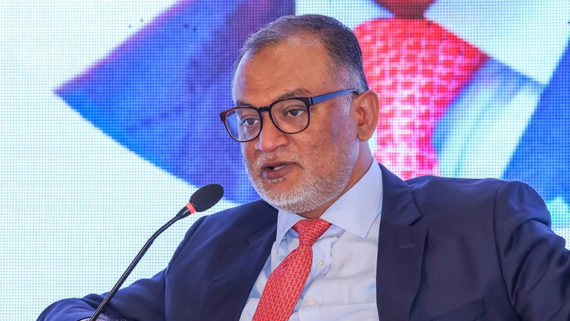 বাণিজ্য ঘাটতি কমলে শুল্ক আরো কমাবে যুক্তরাষ্ট্র : বাণিজ্য উপদেষ্টা