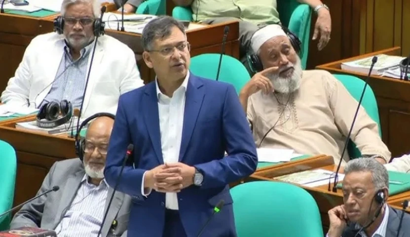 সিইসি সংবিধান লঙ্ঘন ও শপথ ভঙ্গ করেছেন : সংসদে স্বরাষ্ট্রমন্ত্রী