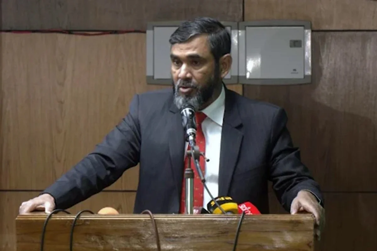 মনোনয়ন বাণিজ্যের অভিযোগ পেলেই ব্যবস্থা: ইসি সানাউল্লাহ