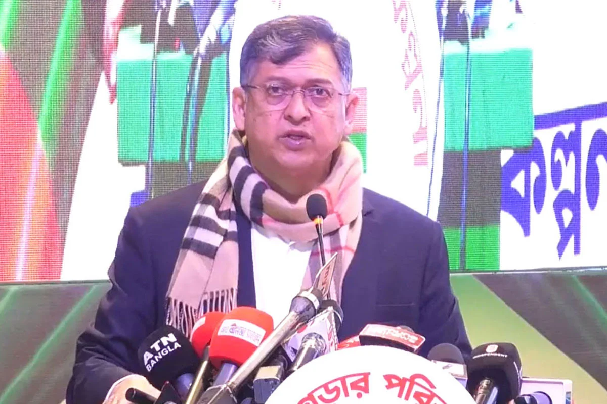 একটা দল ধর্মের নামে ট্যাবলেট বিক্রি করছে: সালাহউদ্দিন
