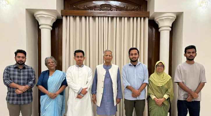 জুলাই শহীদ স্মৃতি ফাউন্ডেশনের সম্পাদক সারজিস, প্রধান নির্বাহী স্নিগ্ধ