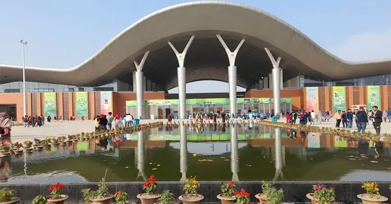 বাণিজ্য মেলার তারিখ পরিবর্তন