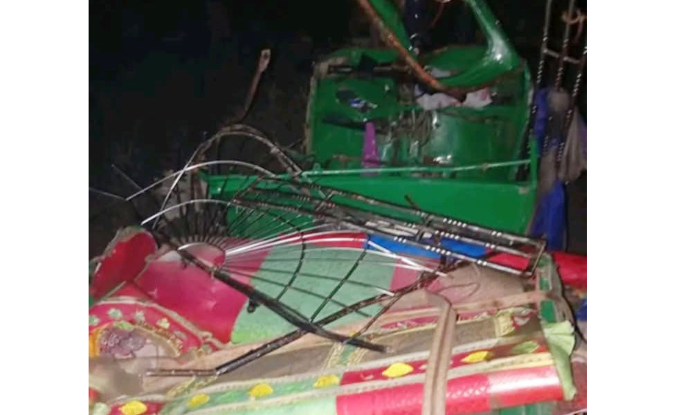 জামালপুরে অটোরিকশা-ট্রাক মুখোমুখি, ঝরল ৫ প্রাণ