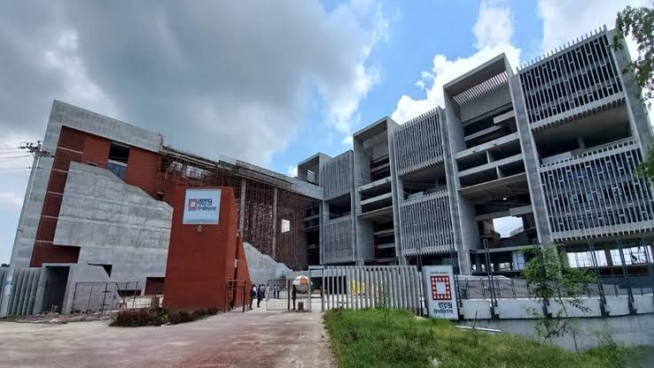 বরেন্দ্র বিশ্ববিদ্যালয়ে লেকচারার পদে নিয়োগ