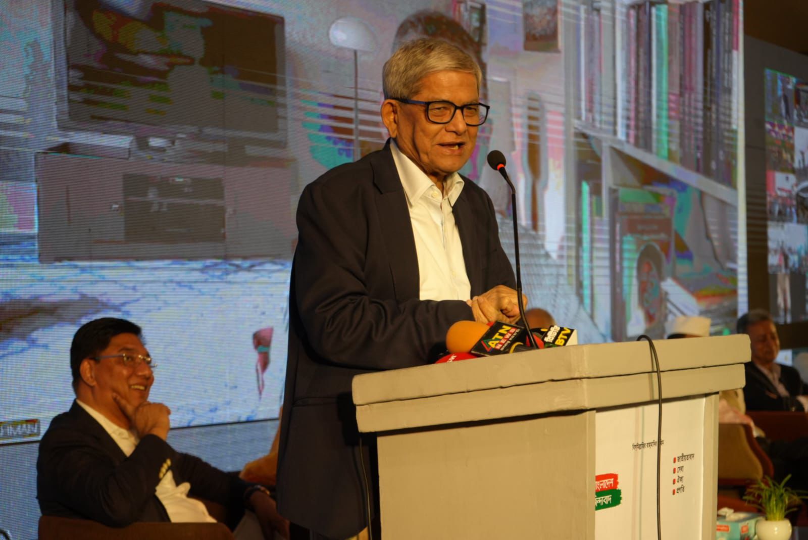 সাইবার যুদ্ধে লড়তে হবে— নেতাকর্মীদের মির্জা ফখরুল