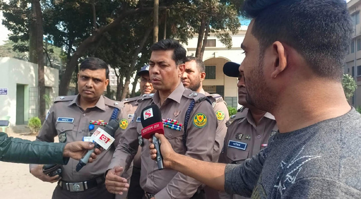 বড়দিনে নিরাপত্তা নিয়ে কোনো শঙ্কা নেই: ডিসি মাসুদ