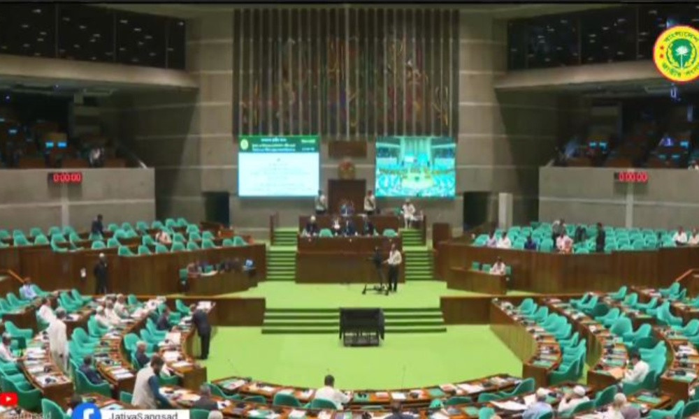 সংসদে বিরল ইতিহাস, সরকারি দলের এমপির মুলতবি প্রস্তাব গ্রহণ