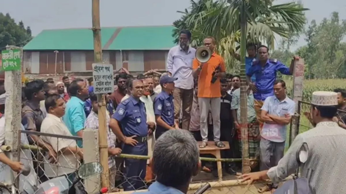 পঞ্চগড়ে পেট্রোল পাম্পে হামলার শিকার ইউএনও