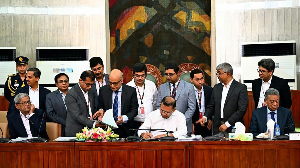 মন্ত্রিসভায় ৯ লাখ ৩৮ হাজার কোটি টাকার বাজেট অনুমোদন