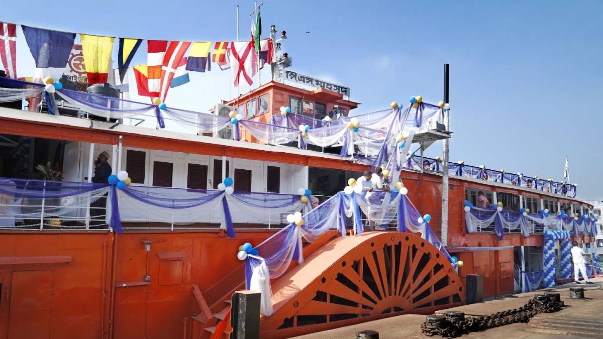 নতুন রূপে যাত্রায় প্রস্তুত শতবর্ষী প্যাডেল স্টিমার পি এস মাহসুদ