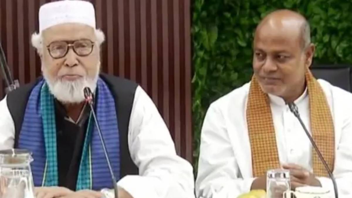 আল্লাহর গজবের কারণে শেখ হাসিনা ক্ষমতা হারিয়েছেন: কাদের সিদ্দিকী