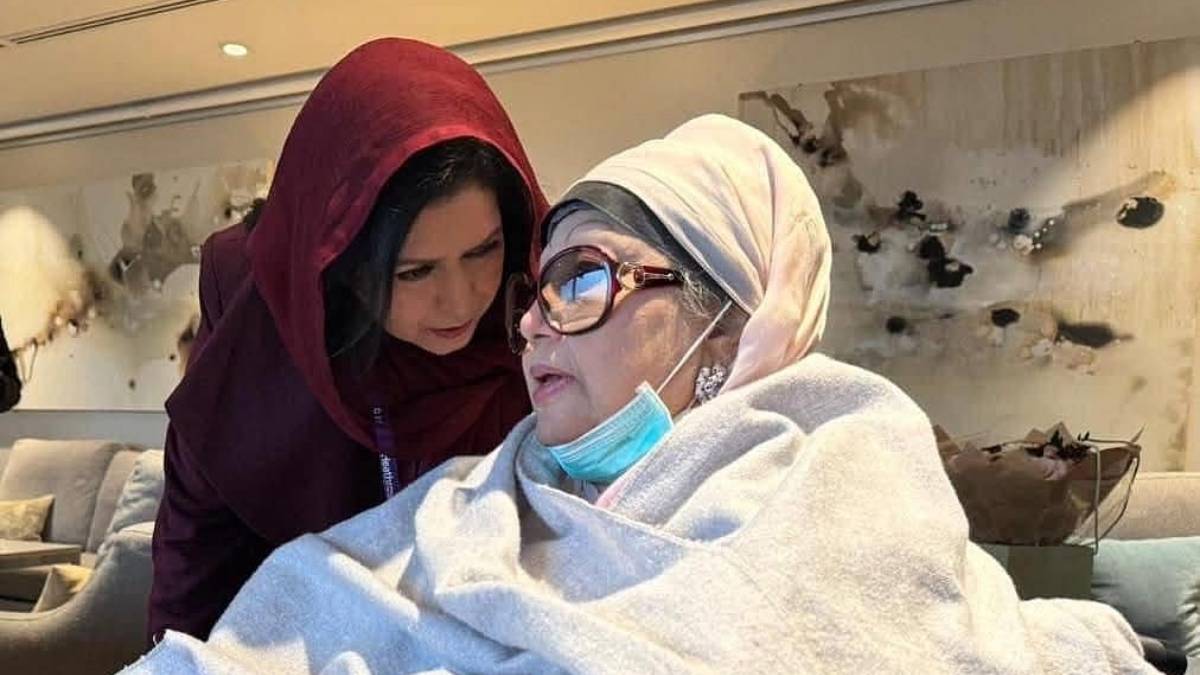 দেশের পথে জুবাইদা, খালেদা জিয়াকে নিয়ে রওয়ানা হতে পারেন দুপুরে