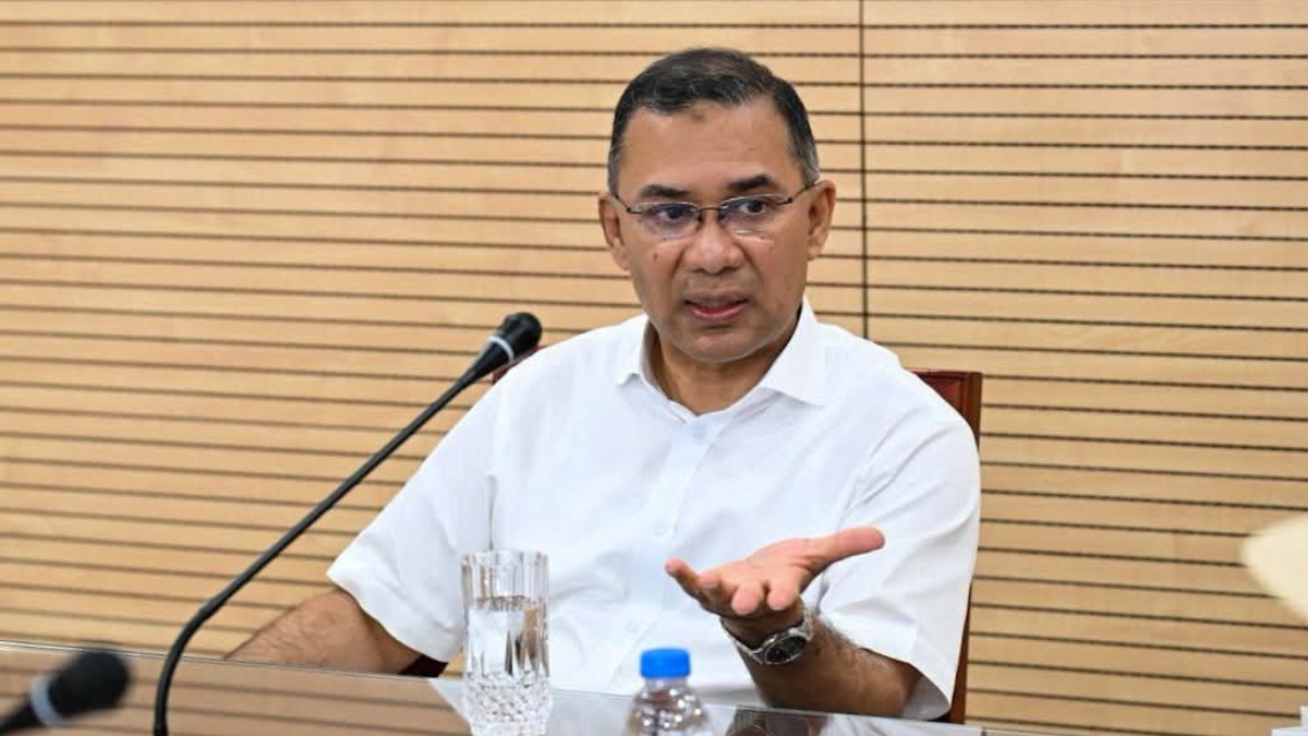 স্বাধীন গণমাধ্যমের জন্য নীতিমালা প্রণয়নে সম্পাদকদের সহযোগিতা চাইলেন প্রধানমন্ত্রী