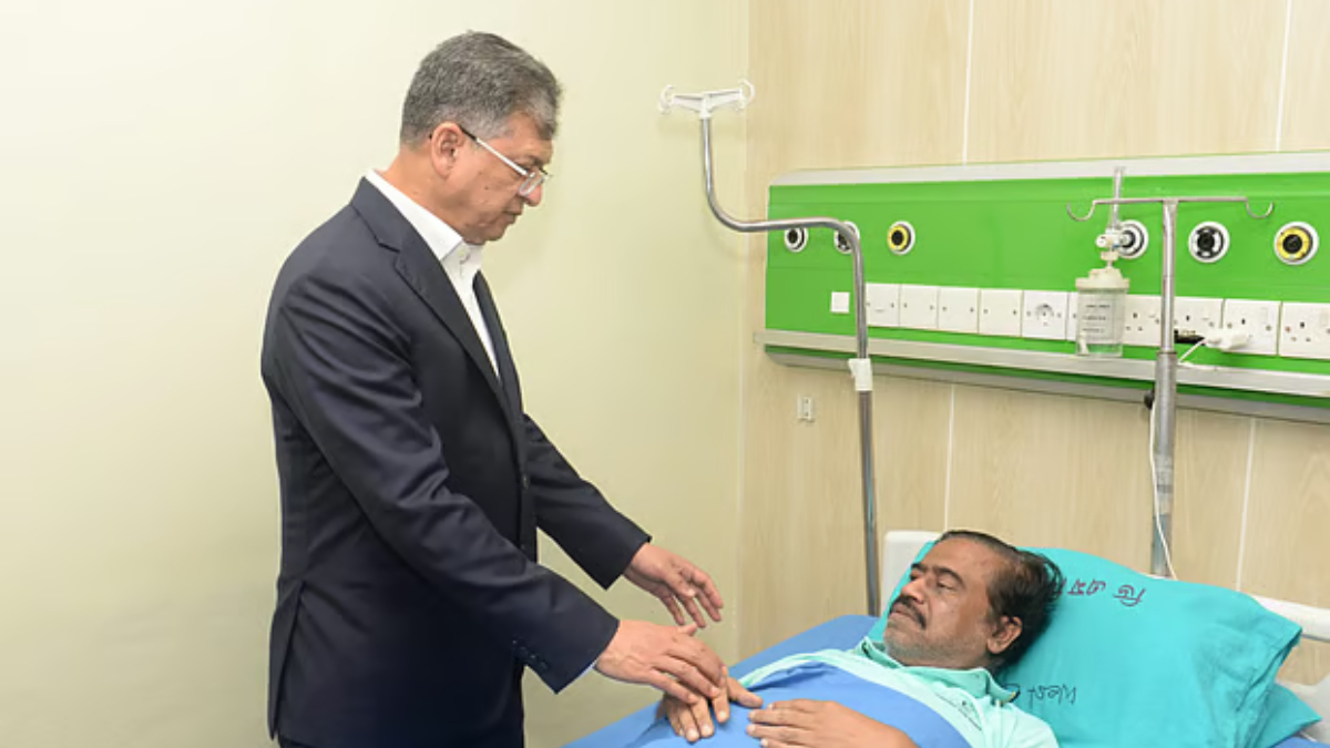 চাঁদাবাজ-সন্ত্রাসীদের ধরতে ব্যর্থ হলে আইনশৃঙ্খলা বাহিনীর বিরুদ্ধেও ব্যবস্থা: স্বরাষ্ট্রমন্ত্রী