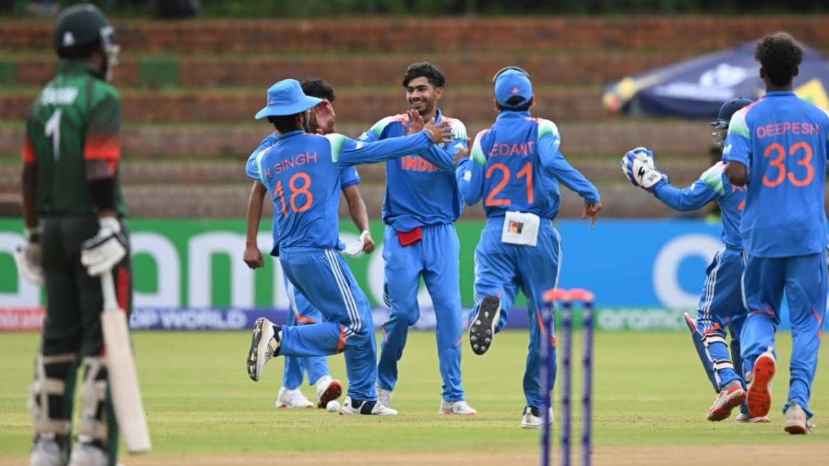 ৪০ রানে ৮ উইকেট পতন, হারে বিশ্বকাপ শুরু যুবাদের