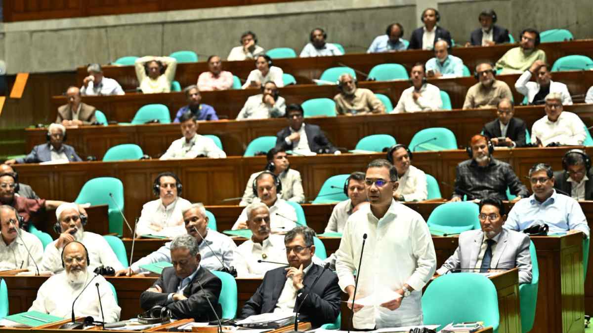 বাক্‌স্বাধীনতা যেন শালীনতার সীমা লঙ্ঘন না করে: প্রধানমন্ত্রী