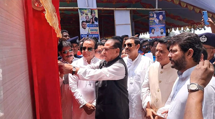 বাঙালি জাতি কখনো বিশ্ব মোড়লদের ধার ধারে না: প্রাণিসম্পদমন্ত্রী