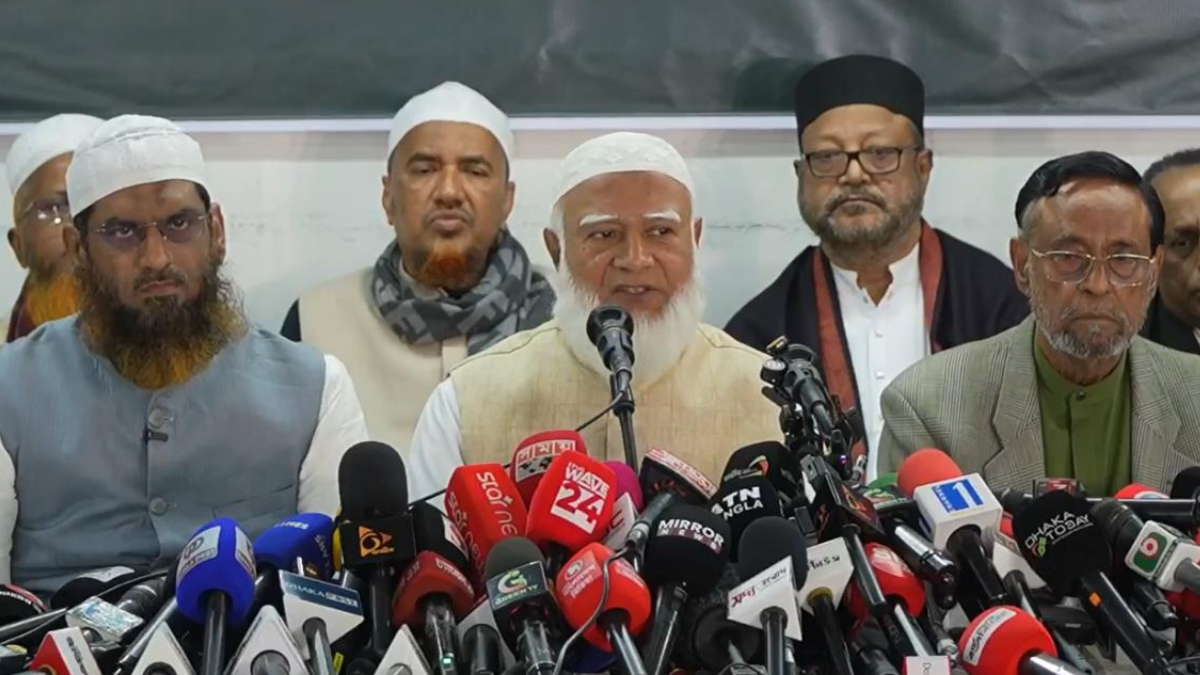 ‘অনিবার্য কারণে’ ১১ দলের সংবাদ সম্মেলন স্থগিত