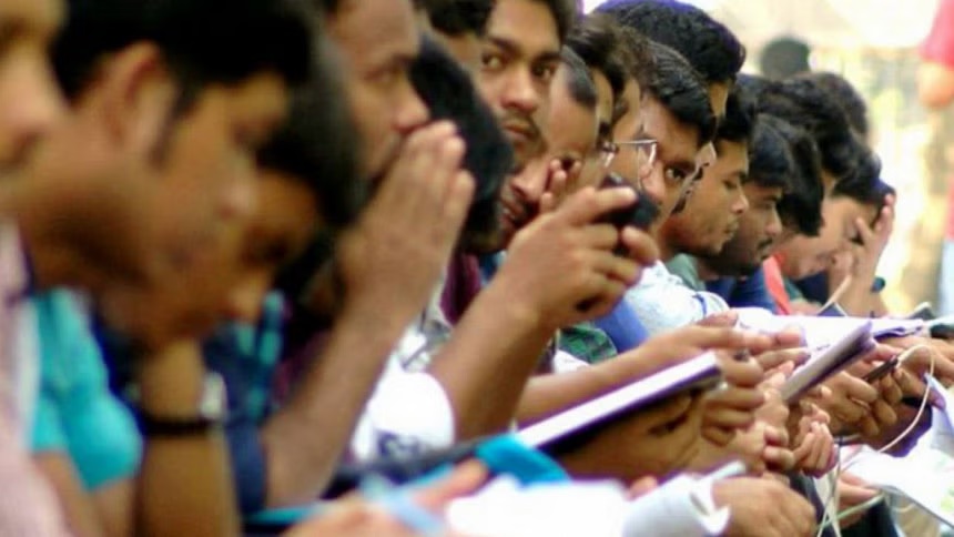 কমছে কর্মসংস্থান, বেকার ২৬ লাখ ৪০ হাজার