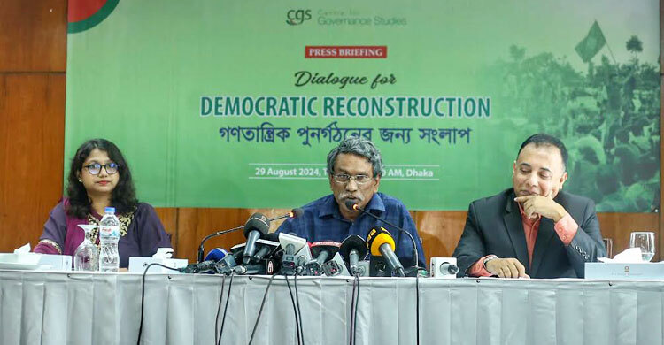 তড়িঘড়ি নির্বাচন ভালো ফল বয়ে আনবে না: আলী রিয়াজ