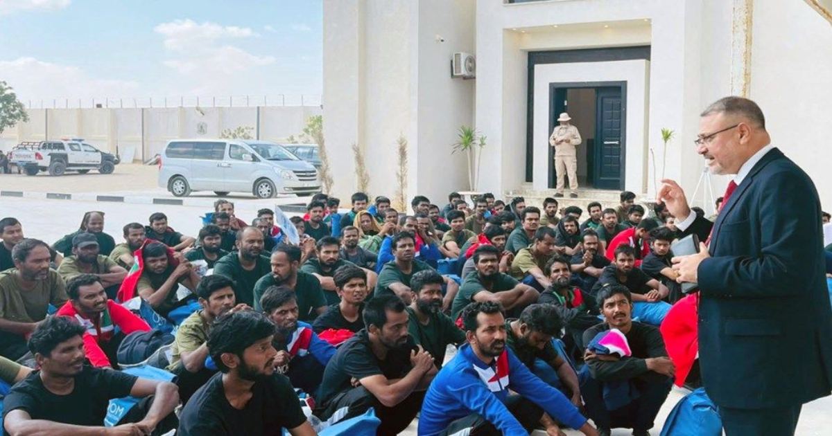 লিবিয়া থেকে ১৭৫ বাংলাদেশি দেশে ফিরেছেন
