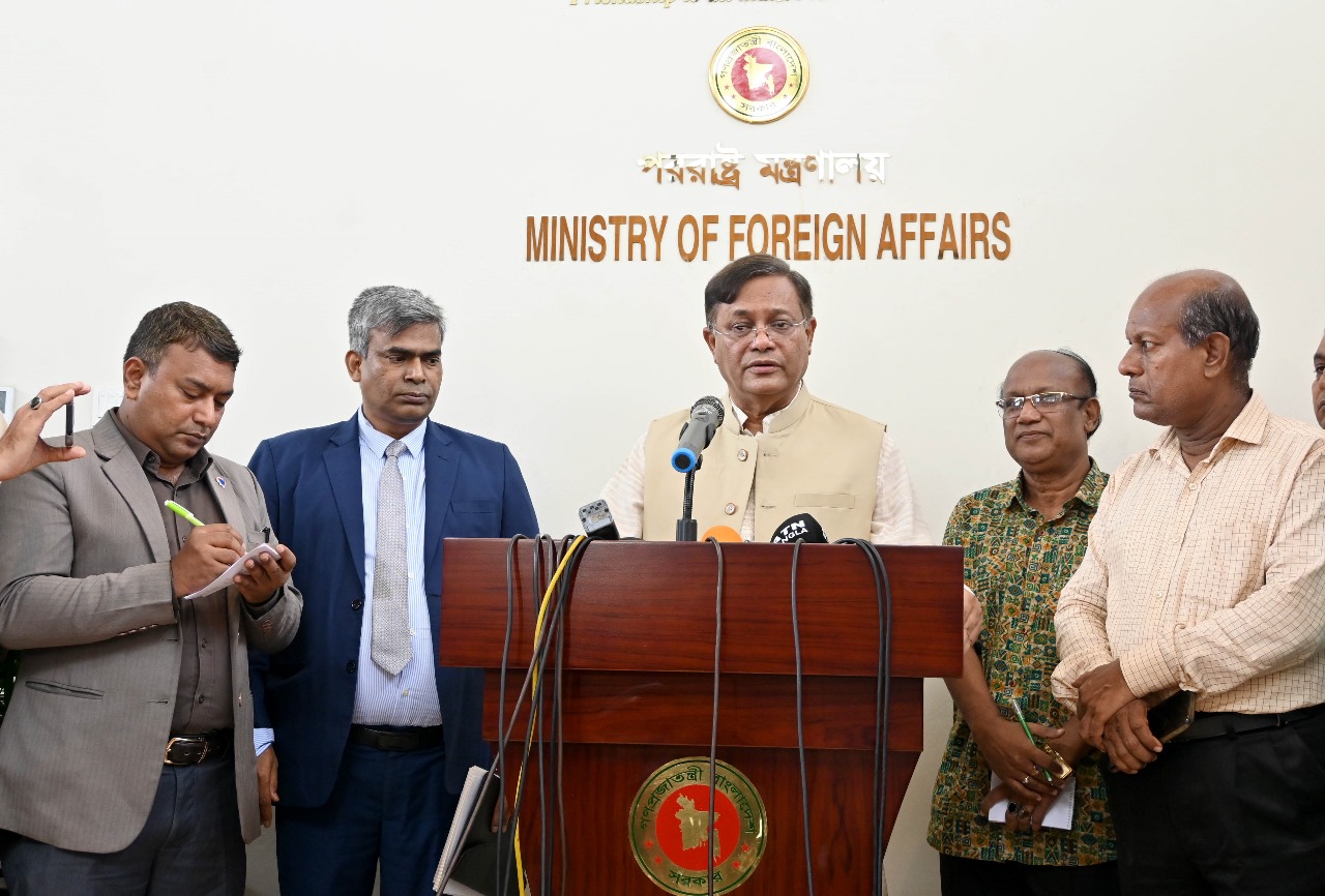 রাজাকারের পক্ষে স্লোগান রাষ্ট্রবিরোধী : পররাষ্ট্রমন্ত্রী