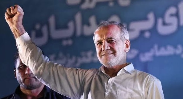 সংস্কারপন্থী পেজেশকিয়ান ইরানে কতটা পরিবর্তন আনতে পারবেন?