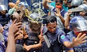 সাবেক বিচারপতি মানিক কারাগারে