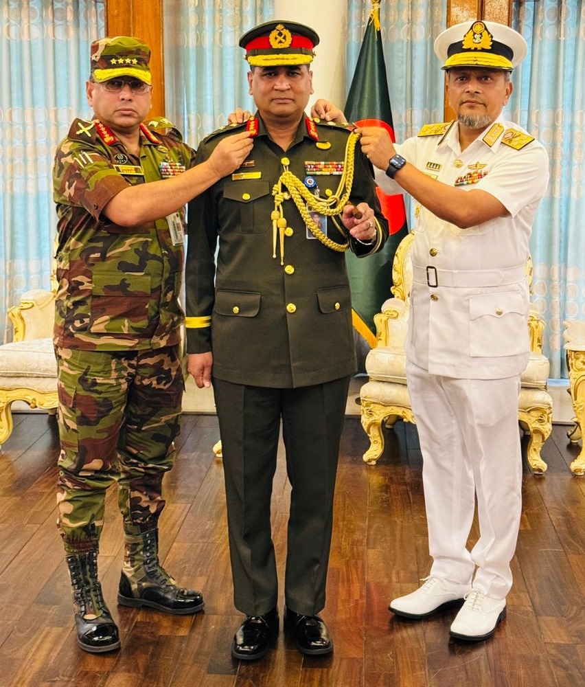 পিএসও হিসেবে দায়িত্ব নিলেন লেফটেন্যান্ট জেনারেল কামরুল হাসান
