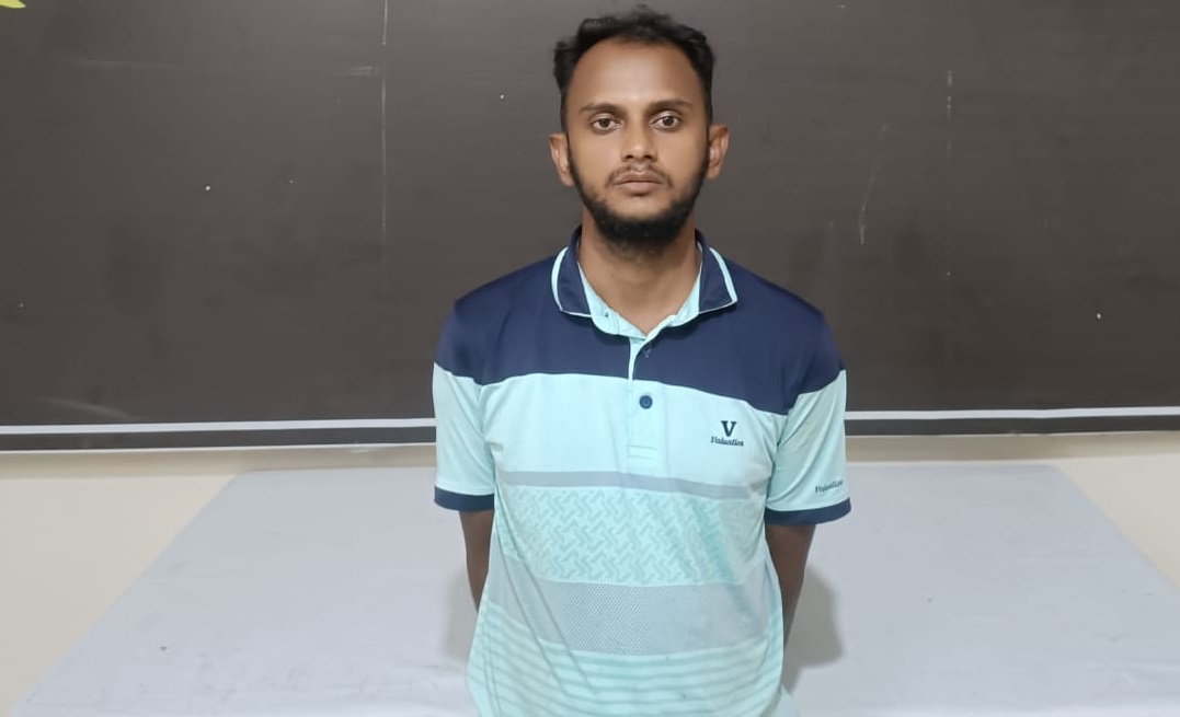 শ্রীপুরে চিকিৎসক দম্পত্তির বাড়িতে ডাকাতির চার মাস পর একজন গ্রেপ্তার