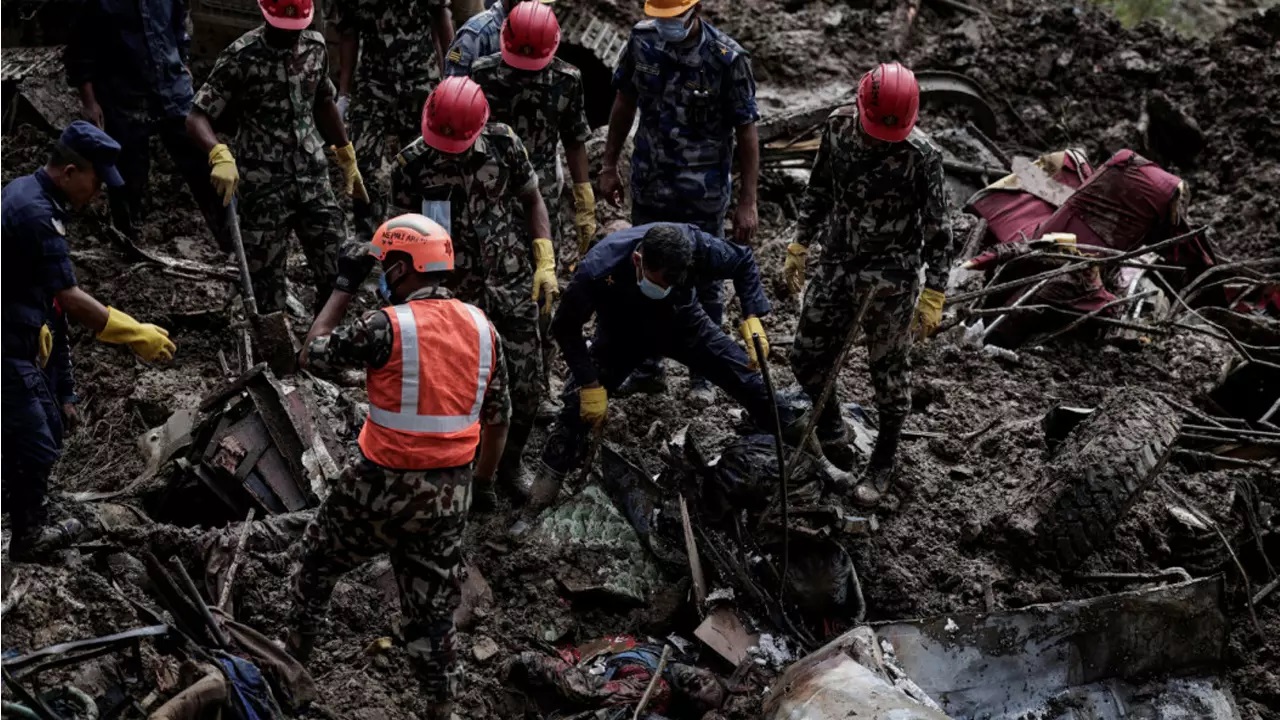 নেপালে ভারী বৃষ্টিপাতে নিহতের সংখ্যা বেড়ে ১৫১