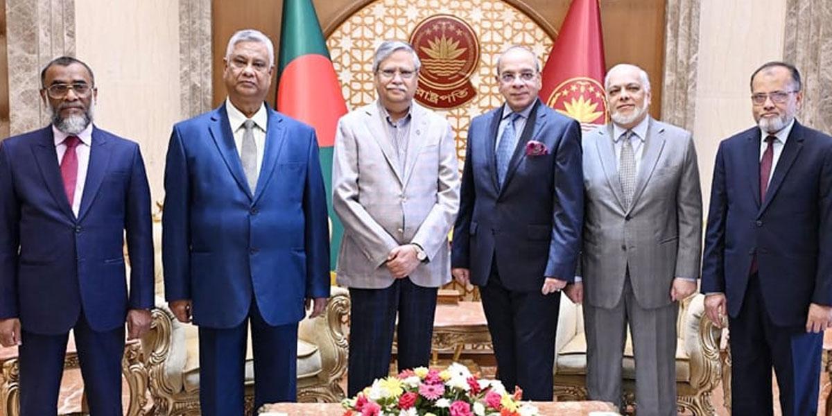 ন্যায়বিচার নিশ্চিত করতে তাগিদ রাষ্ট্রপতির