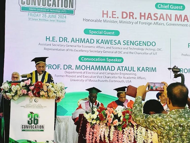 তরুণদের দেশ ও বিশ্বমানবতার সেবায় ব্রতী হওয়ার আহ্বান পররাষ্ট্রমন্ত্রীর