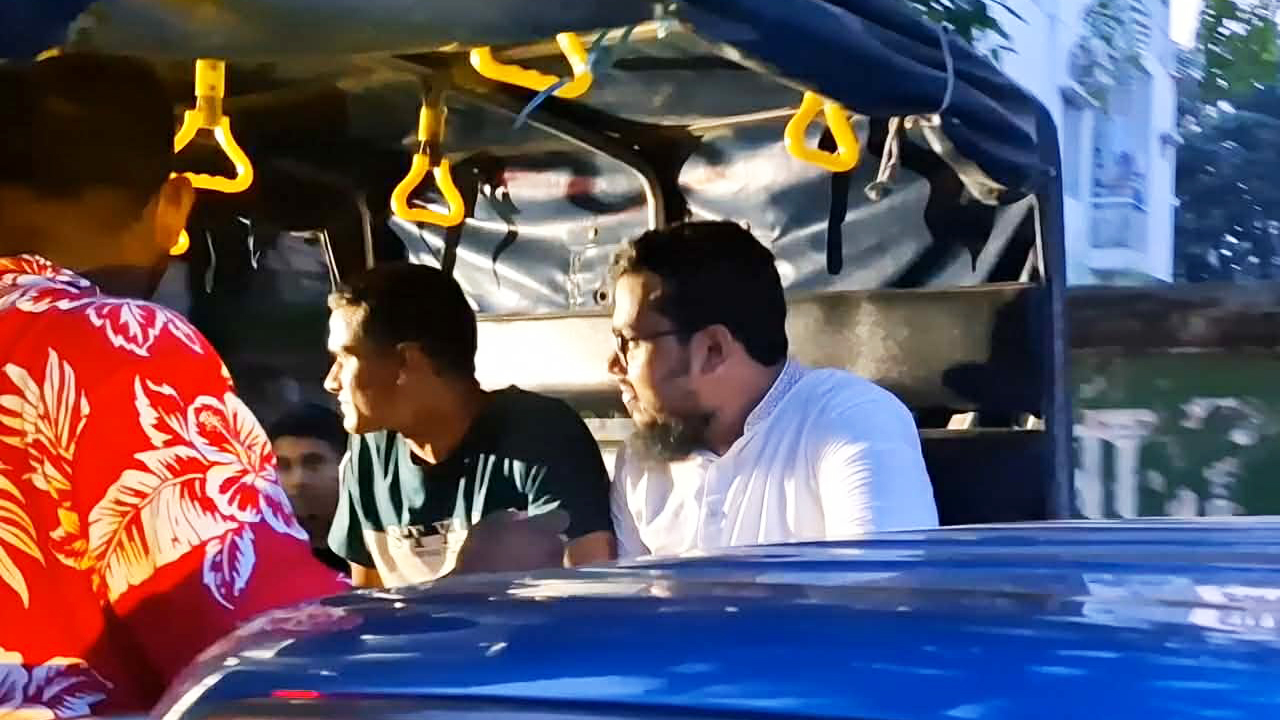 সংবাদ সম্মেলনে গিয়েই গ্রেপ্তার এনসিপি নেতা