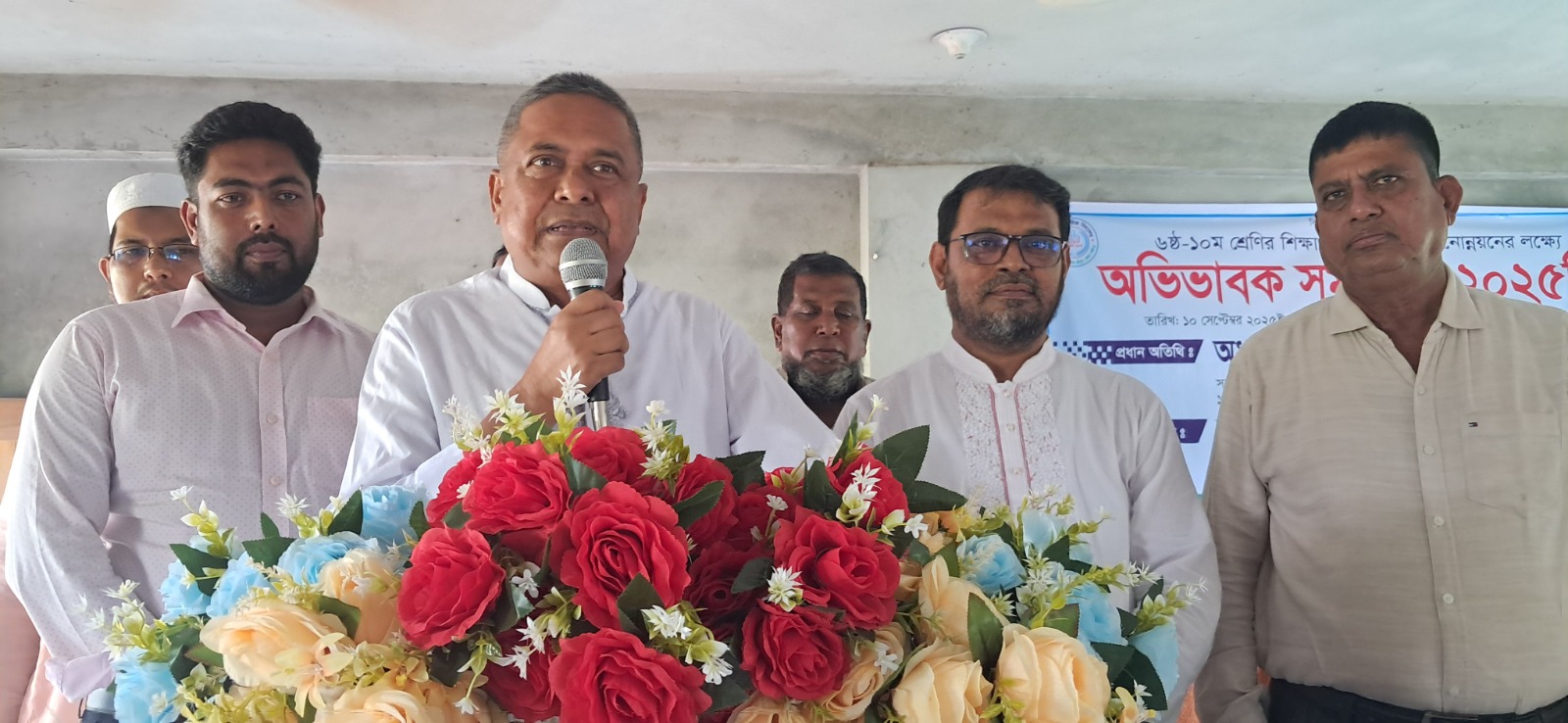 ১৭ বছর শিক্ষার কারিকুলাম সময়োপযোগী ছিল না : ডা. রফিকুল ইসলাম