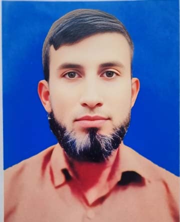 জুলাই অভ্যুত্থান : কলেজ ছাত্র তালিব এখন নির্মাণ শ্রমিক