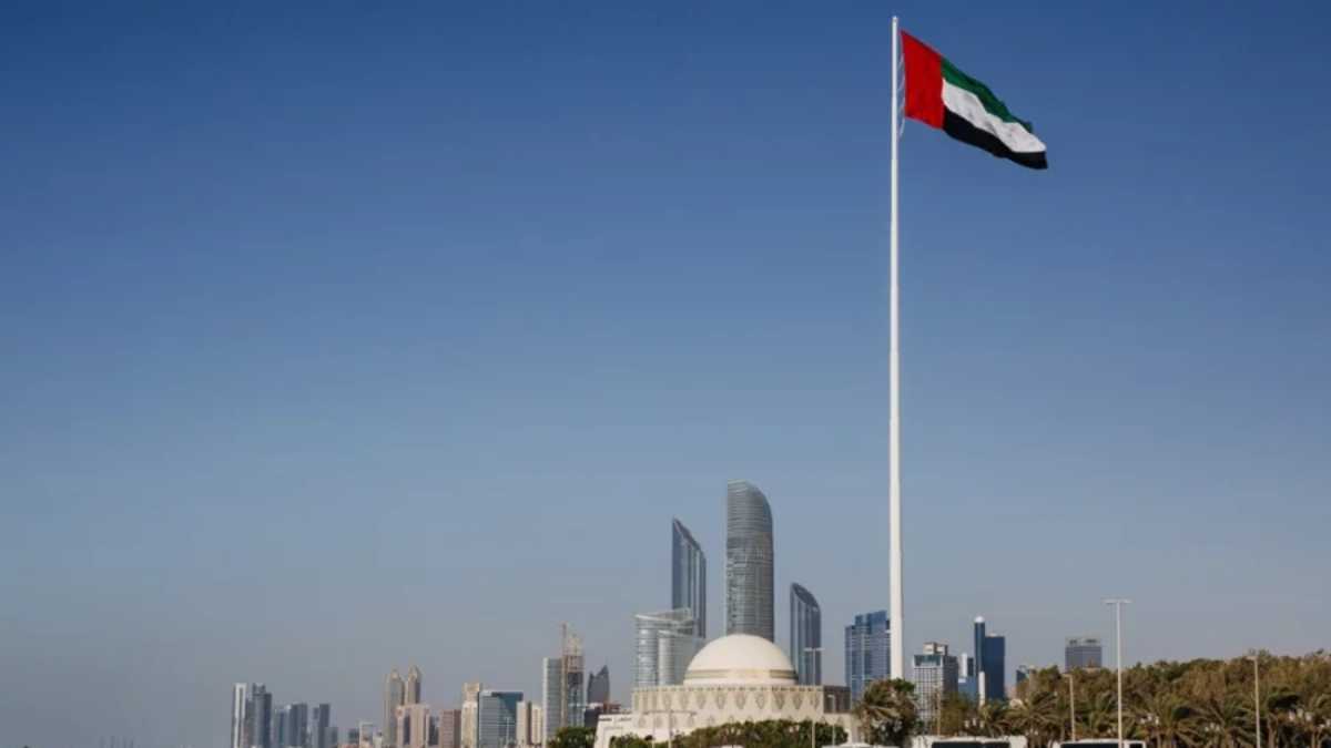 আমিরাতে গুজব ছড়ানোর দায়ে বাংলাদেশিসহ গ্রেপ্তার ৩৫