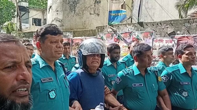 রিমান্ড শেষে কারাগারে আ স ম ফিরোজ