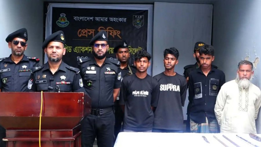 ব্রাহ্মণবাড়িয়ায় র‍্যাবের ওপর হামলায় আটক ৫
