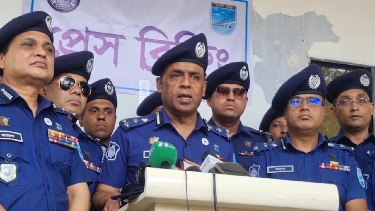 নাশকতায় শিক্ষার্থীরা জড়িত নয় : ডিআইজি