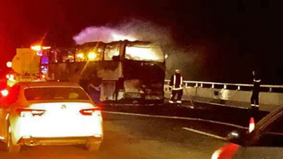 সৌদি আরবে সড়ক দুর্ঘটনা ৪২ ভারতীয় ওমরাহযাত্রী নিহত