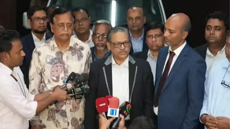 তারেক রহমানকে সমর্থন জানিয়ে একযোগে সরে দাঁড়ালেন ৪ প্রার্থী