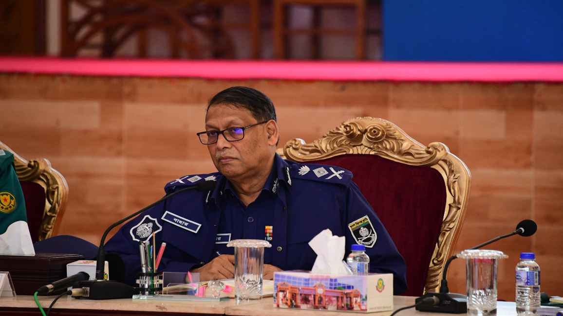 অপরাধ দমনে আমাদের সর্বোচ্চটুকু দিয়ে কাজ করতে হবে: আইজিপি