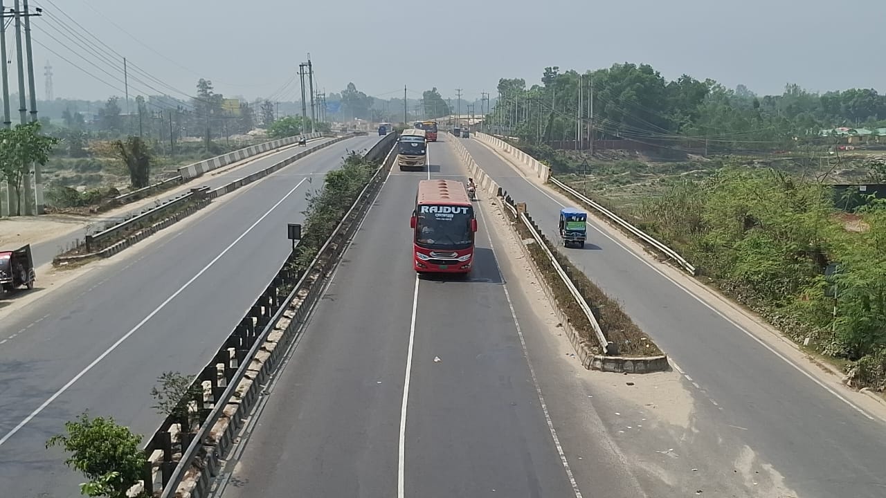 উত্তরের পথ ফাঁকা, স্বস্তির ঈদযাত্রা